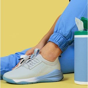 Clove Women’s Gray Matter Classic Sneakers Nursing Healthcare Tennis Shoes